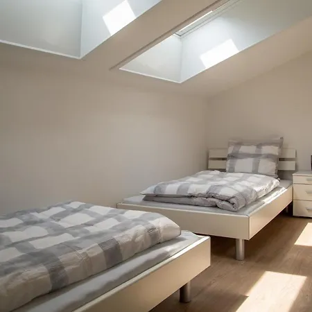 Haus Katharina - Chiemgau Karte Apartamento *